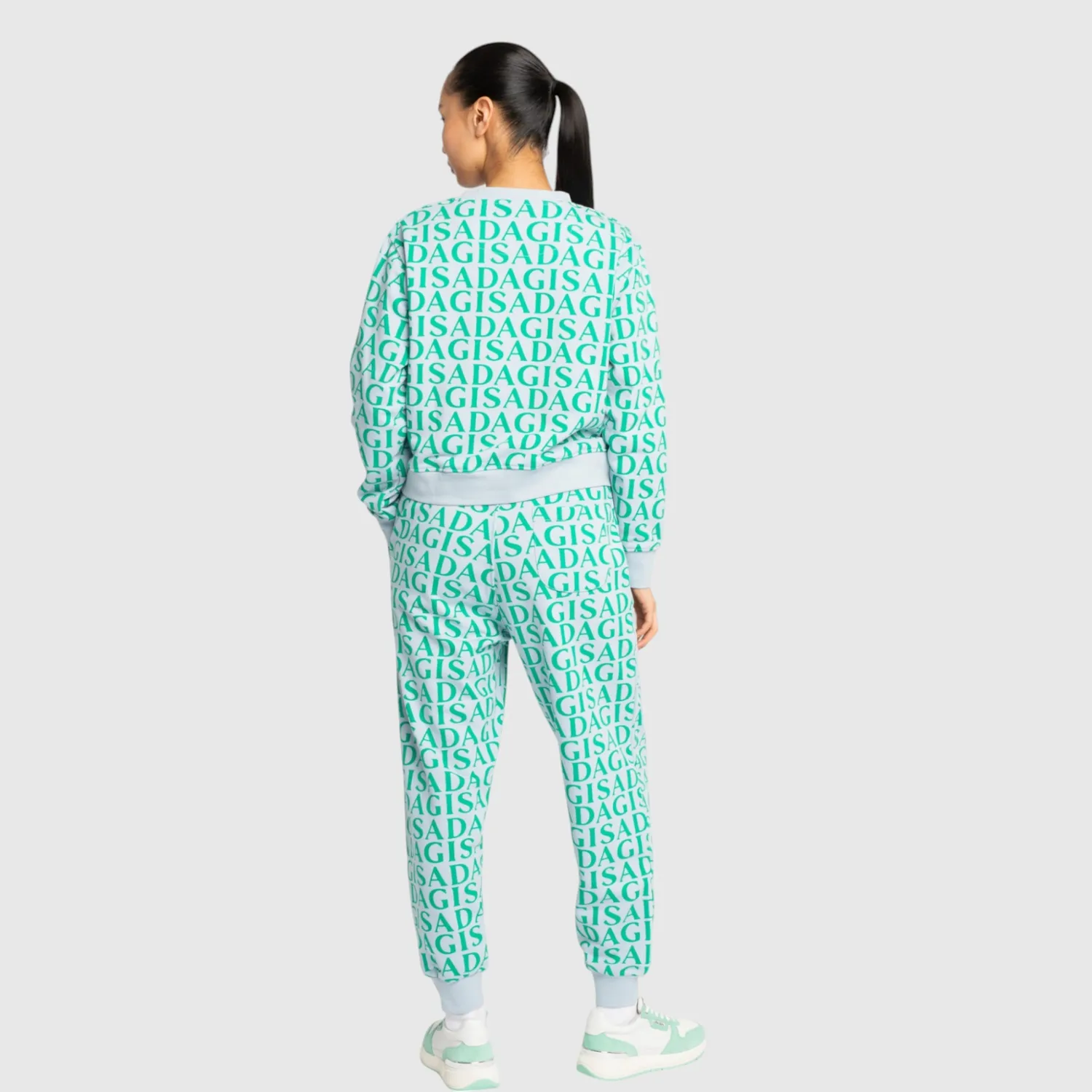 Gisada 6005 sweatshirt ice blue crop monogram