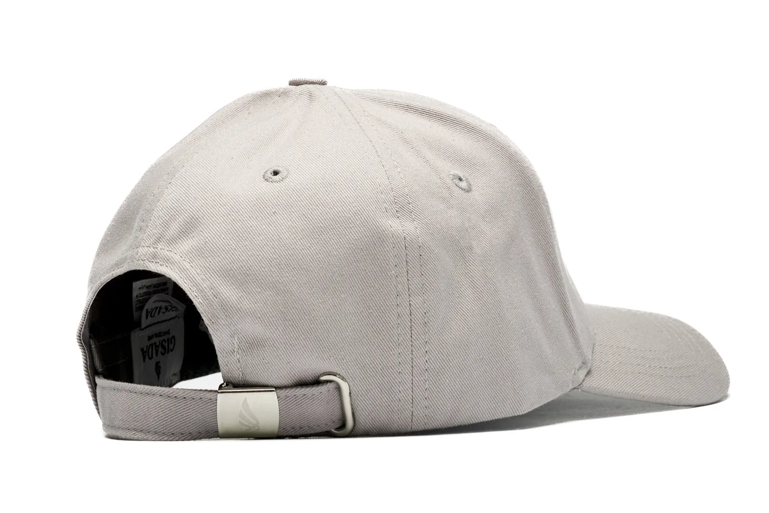 Gisada 8007 caps beige brodert bomullstwill