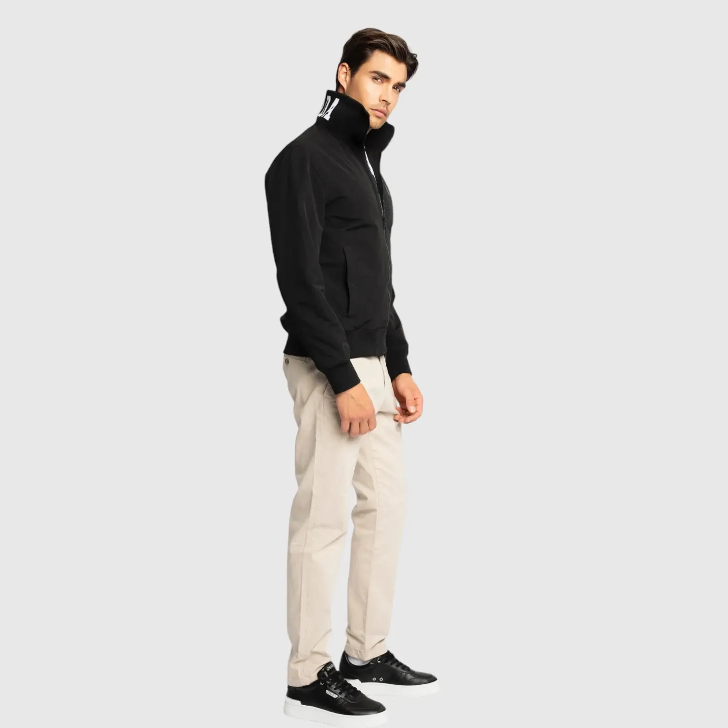 Gisada Regular Fit Windbreaker vindjakke svart